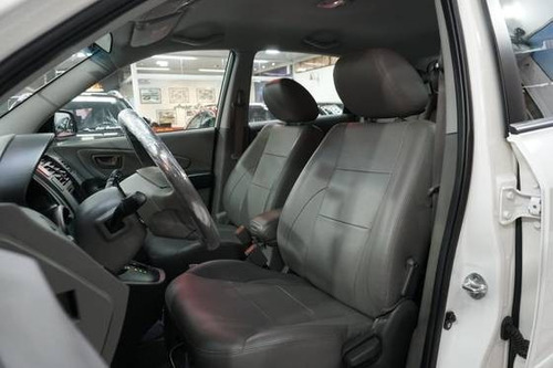 Imagem 8 de 20 de Hyundai Tucson 2.0 Mpfi Gls 16v 143cv 2wd 2017