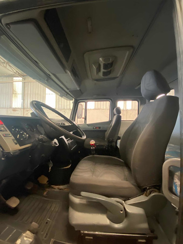 Mercedes-benz L1620