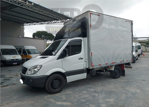 Imagem 3 de 11 de Mercedes Sprinter 311 Street 2012 Baú Carga Seca