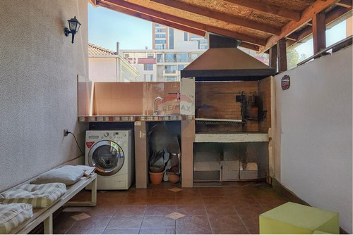 Gran Casa Doble 1 Rol Ñuñoa 8d/4b Plaza Lillo
