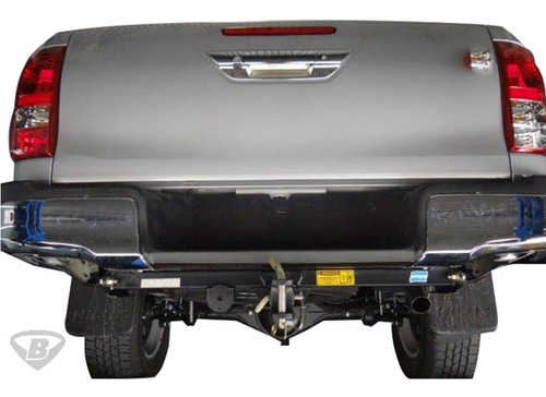Imagen 3 de 10 de Enganche Toyota Hilux 2016 17 18 19 20 21 Bracco Original