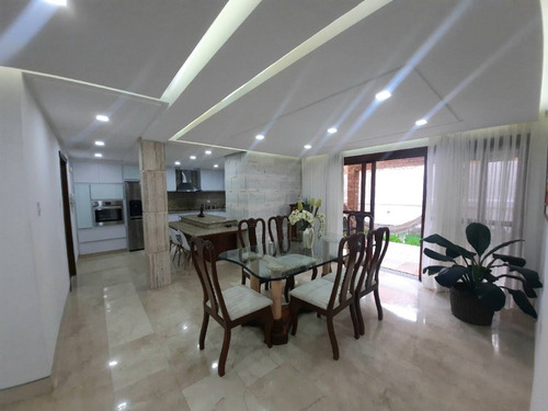 Imagen 24 de 24 de Re/max. Iris Hernandez. Vende Casa (308/300m2). Piedras Pintadas. Valencia. Codigo 125746