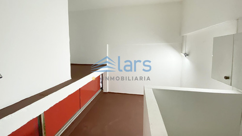Local Comercial En Alquiler / Cordón - Inmobiliaria Lars