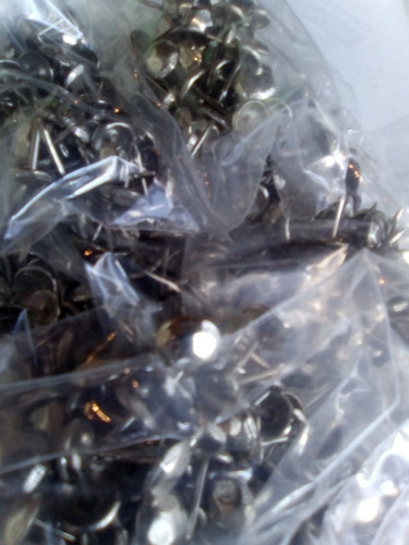 Tachuelas Decorativas Plateadas Estoperoles X 150unds