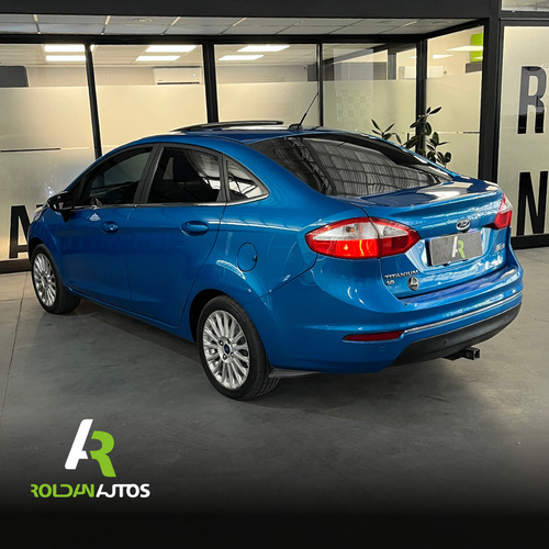 Ford Fiesta Kinetic 1.6 Titanium Powershift 120cv