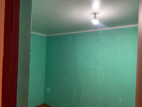 Se Vende Casa En Peñalolén 3d1b +1d1b Y 2 Estacionamiento
