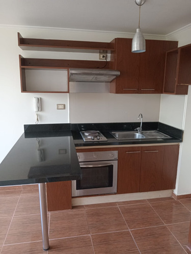 Arriendo Departamento Con Excelente Ubicación   Tocornal 601