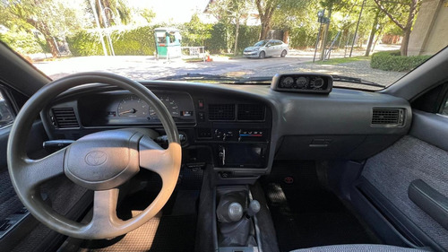 Toyota 4Runner 2.8 L D