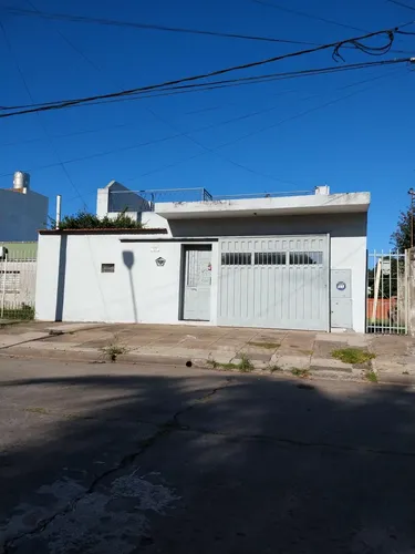 Venta Casa 3amb Con Cochera En El Palomar