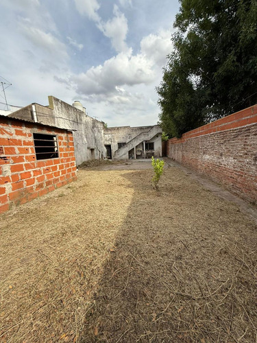 Local Con Dos Casas A Reciclar En Venta En Juan De Zamora 3739 (remedios De Escalada)