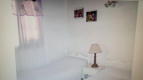 Casa En Venta - 4 Dormitorios 2 Baños - Cochera - 182mts2 - Villa Gesell