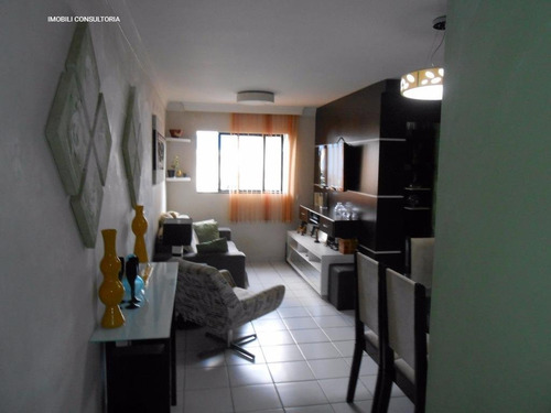 Imagem 3 de 10 de Apartamento - Gruta De Lourdes - Ref: 411 - V-ap0209