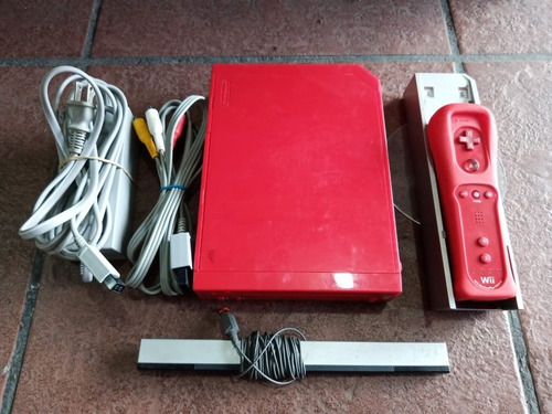 Imagen 1 de 5 de Nintendo Wii Color Rojo Edicion Mario Bros 25 Aniversario