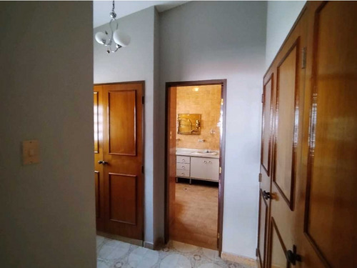 Casa En Venta, Valencia, Urb Trigaleña Em-8370321