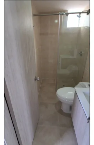 Venta De Apartamento En Brisas De Los Álamos, Norte De Cali, 8945.
