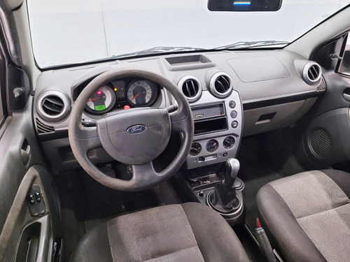 Ford Fiesta 1.0 MPI SEDAN 8V FLEX 4P MANUAL