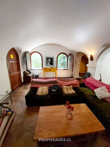 Casa En Venta De 8 Dorm. En Ñuñoa Granterreno Para Remodelar