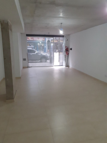 Imagen 4 de 10 de Cordoba 4100 - Local Comercial Sobre Avenida - Ideal Renta