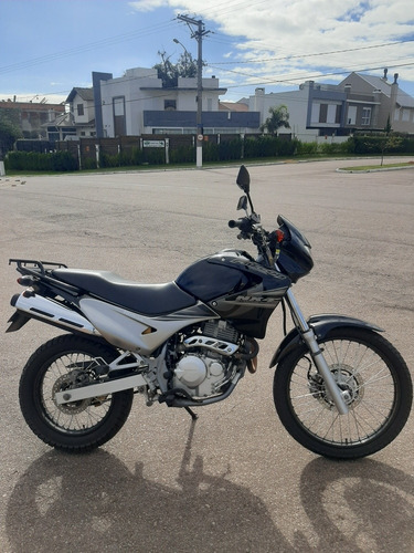 Imagem 4 de 6 de Honda Falconnx4