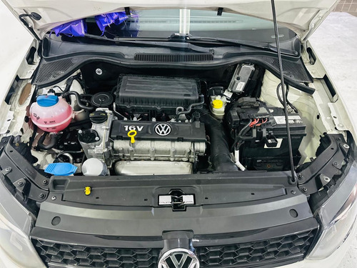 Volkswagen Vento 1.6 Starline At