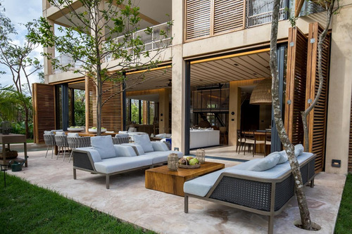 Imagen 1 de 26 de En Venta Casas Con Club De Playa Y Campo De Golf En Playa Del Carmen (860)
