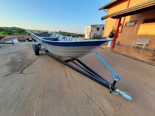 Imagem 2 de 15 de Barco De Aluminio Borda Alta 6 Metros Reboque Rodoviario