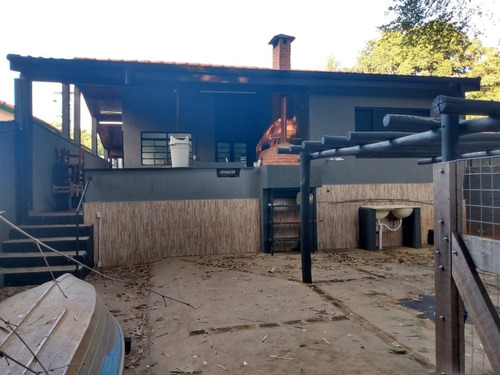 Imagem 9 de 19 de Chácara 300m2, Casa 80m2, 1 Dormitório, 1 Banheiro, 1 Vaga De Garagem, Ótima Localização, Rica Em Água Com Rio No Fundo, Churrasqueira E Fogão A Lenha - Ch00286 - 71019215