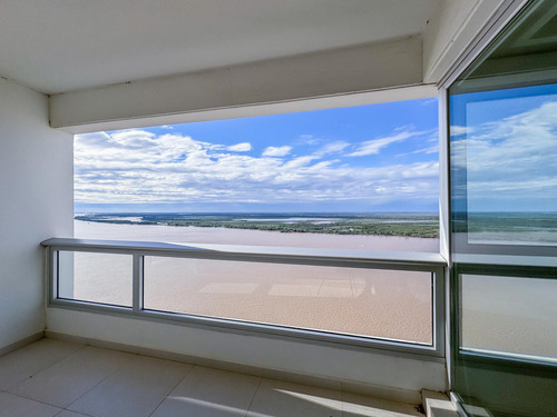 Departamento 3 Dormitorios, Torre Dolfines, Vista Al Rio, Puerto Norte