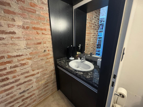 Venta Loft En Esquina C/cochera, Molina Ciudad