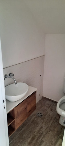 Imagen 13 de 30 de Prados De Manantiales, 3 Dormitorios, 2 Baños, Cochera, Patio Con Asador