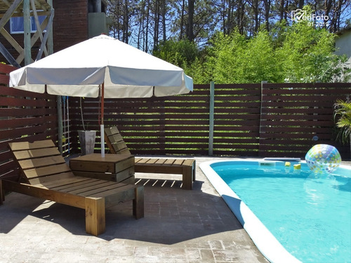 Imagen 23 de 27 de En Venta - Complejo De 7 Casas Con Piscina En Punta Del Diablo