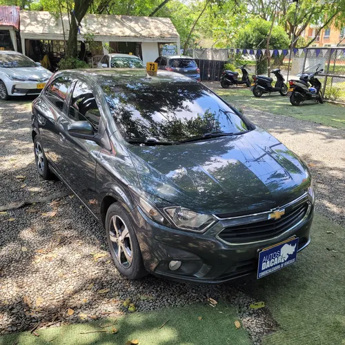 Chevrolet Onix 1.4 Ltz 5 p