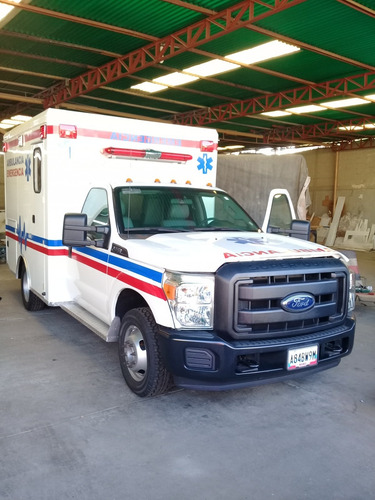 Imagen 2 de 10 de Fabricación Y Ventas De Ambulancia Y Equipos De Médicos