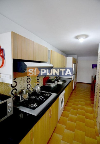 Imagen 6 de 12 de Apartamento Frente Al Mar En Alquiler Anual