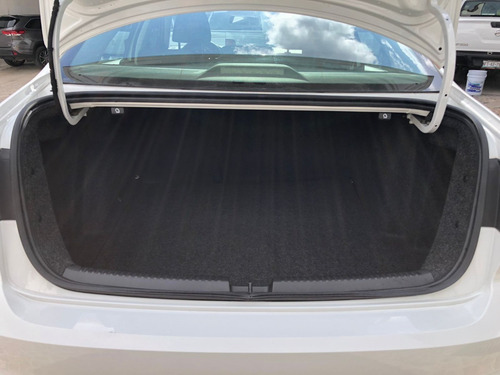 Imagen 7 de 13 de Volkswagen Jetta