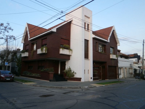 Casa En Venta En Ramos Mejía