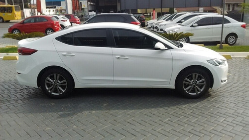 Hyundai Elantra 2016/2017 7f40