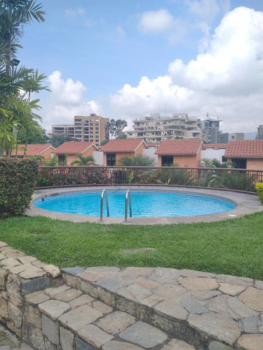 Imagen 10 de 10 de María Meléndez Alquila Townhouse En Villa Capri Guataparo