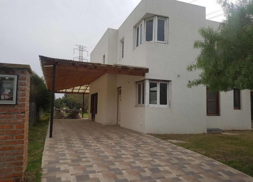 Imagen 1 de 8 de Casa Chalet En Venta En Santa Isabel, Escobar, G.b.a. Zona Norte