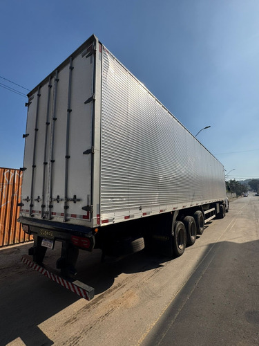 Carreta Bau Guerra 30 Paletes 2024 Com Pneus