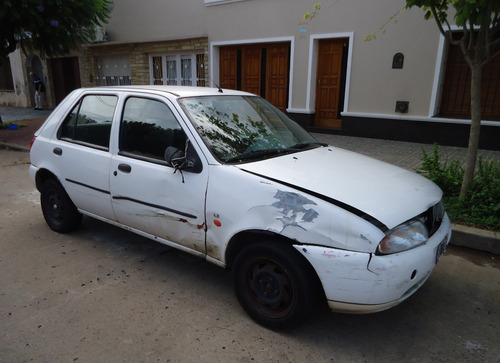 Ideal Para Empezar, Muy Poco Dinero. Ford Fiesta Lx Año 2000