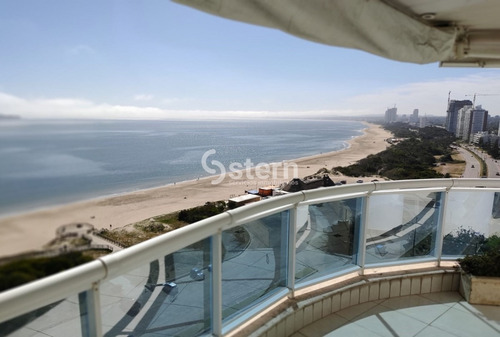 Imagen 1 de 30 de Venta Apartamento 3 Dormitorio Y Dependencia, Playa Mansa, Punta Del Este