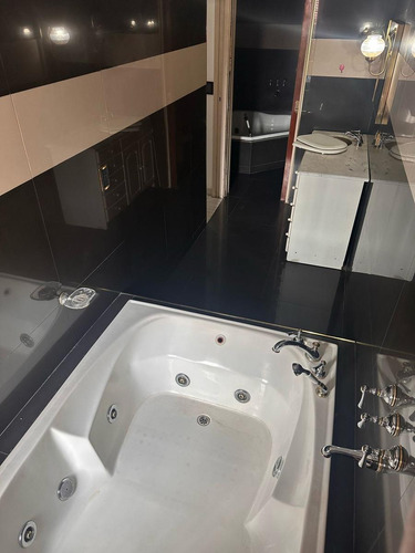 Chalet 5 Ambientes Barrio Naón