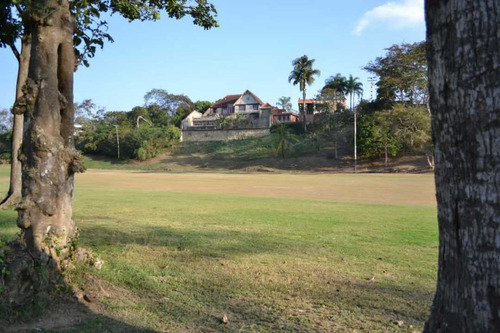 Imagen 10 de 12 de Casa Guataparo Country Club, Tipo Mansion En Obra Gris