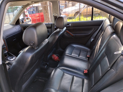 Volkswagen Bora 1.8 Highline T Tiptronic Cuero