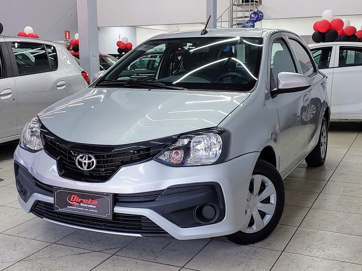 Toyota Etios 1.3 X 16V FLEX 4P MANUAL