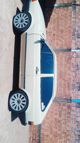 Vw Gol Quadrado
