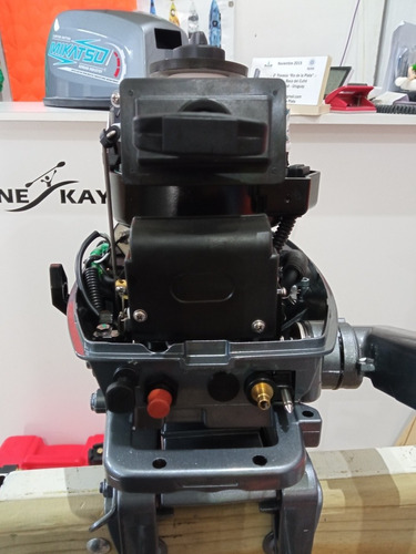 Fuera Borda Mikatsu 9,8 Hp 2 Tiempos Pata Corta