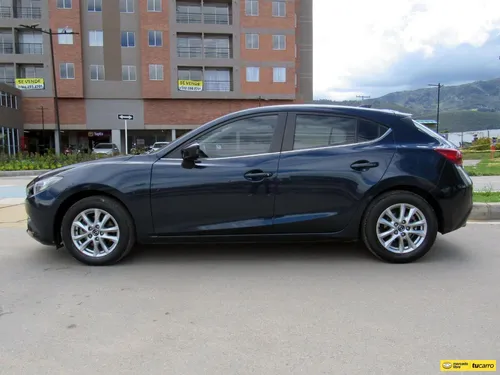 Mazda 3 2.0 Touring