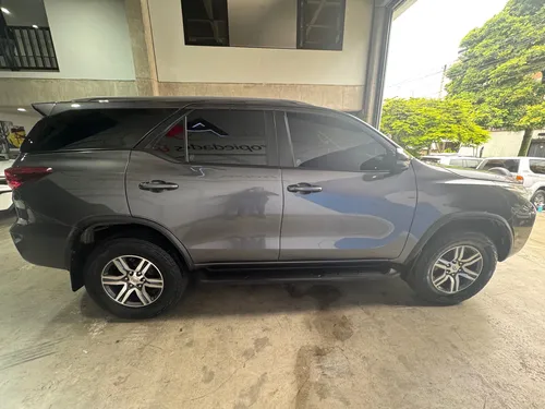 Toyota Fortuner 2.8
